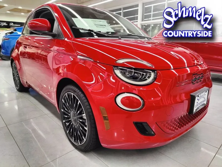 2024 Fiat 500e Red photo 1