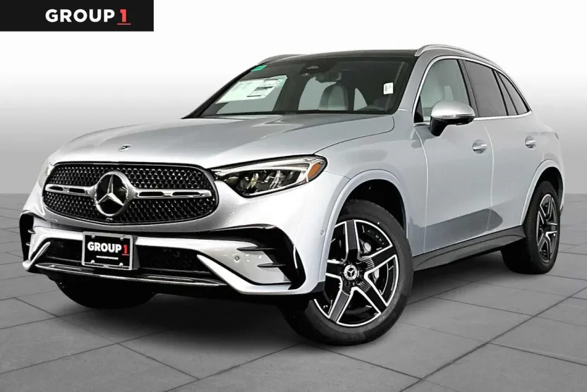 2026 Mercedes Benz GLC 300 4MATIC photo 1