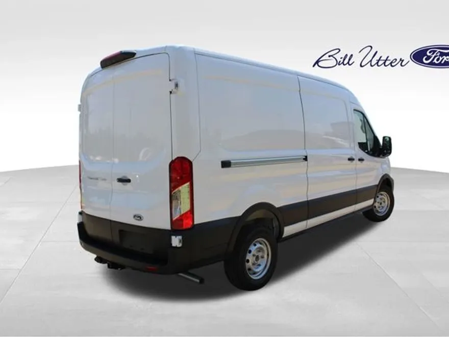 2025 Ford Transit photo 1