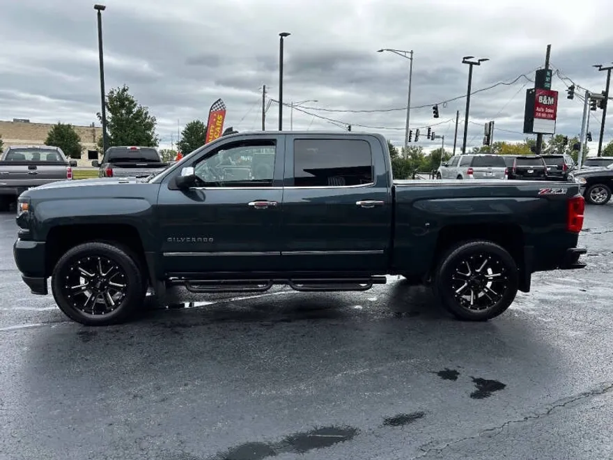 2017 Chevrolet Silverado 1500 LTZ Z71 photo 1