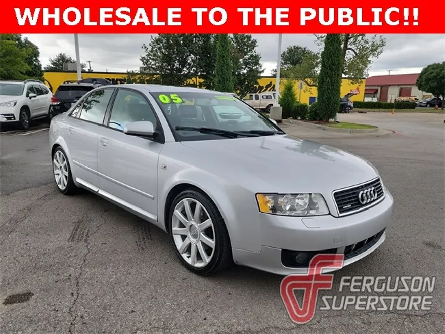 2005 Audi A4 1.8T Quattro photo 1