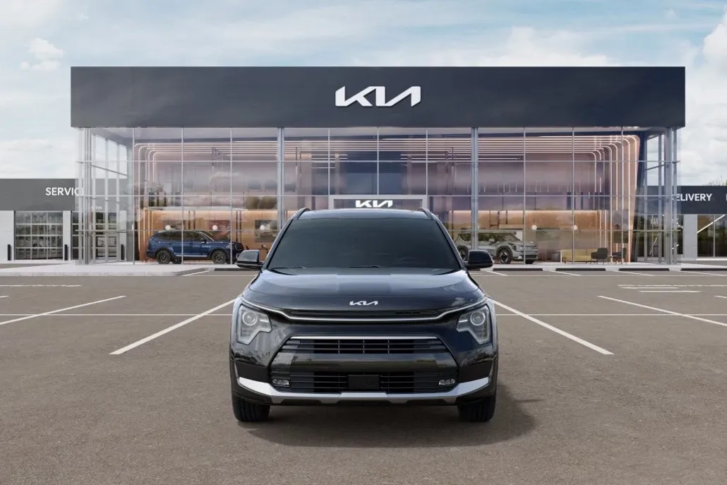 2025 Kia Niro EX Touring photo 1