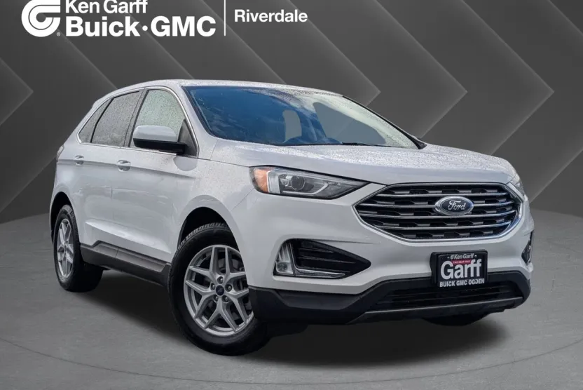 2021 Ford Edge SEL photo 1