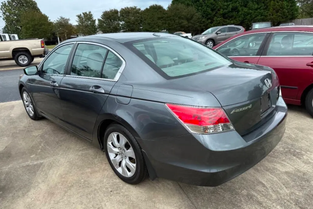 2010 Honda Accord EX-L photo 1