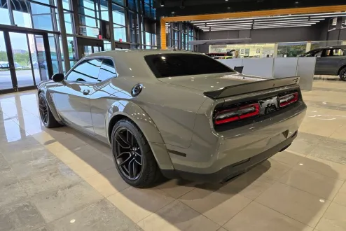 2019 Dodge Challenger SRT8 Hellcat Widebody photo 3