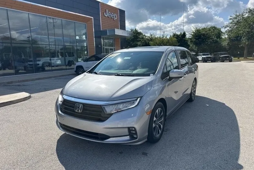 2023 Honda Odyssey EX-L photo 1