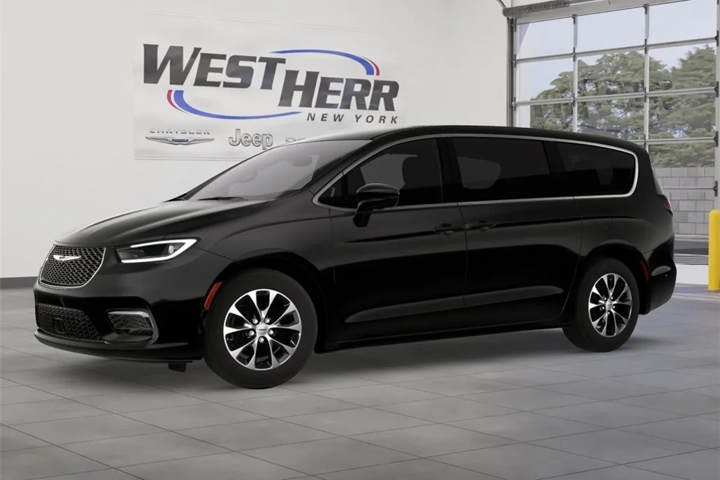 2026 Chrysler Pacifica photo 1