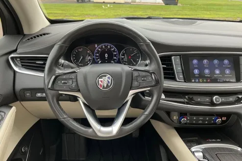 2023 Buick Enclave Avenir photo 1
