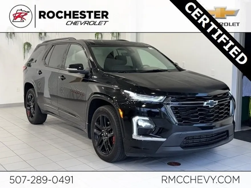 2023 Chevrolet Traverse Premier photo 1