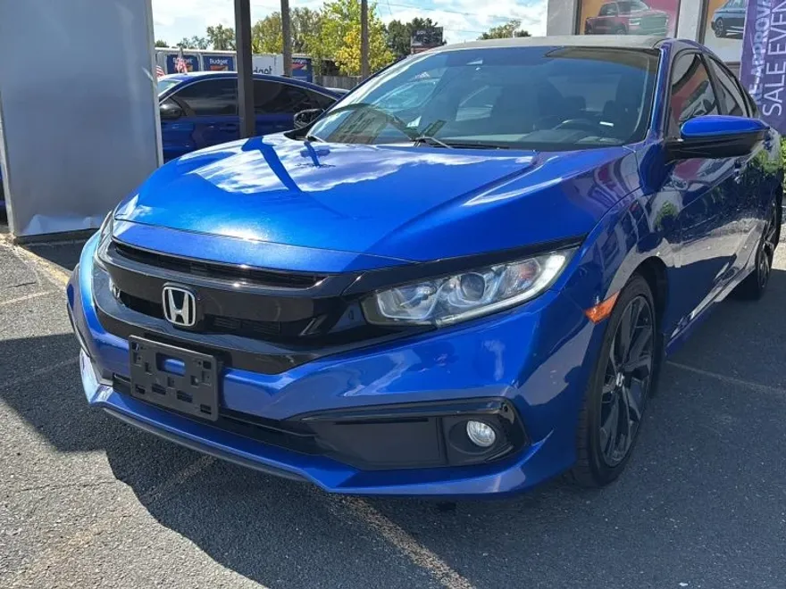 2021 Honda Civic Sport photo 1