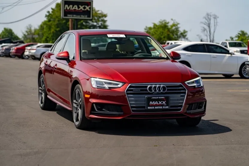 2018 Audi A4 Prestige S line Quattro photo 1