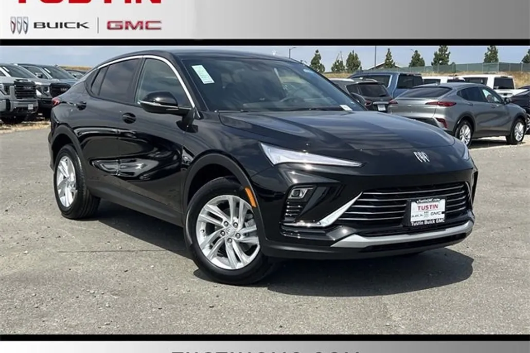 2025 Buick Envista Preferred photo 1