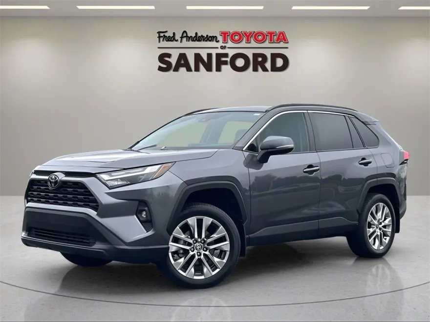 2024 Toyota RAV4 XLE Premium photo 1