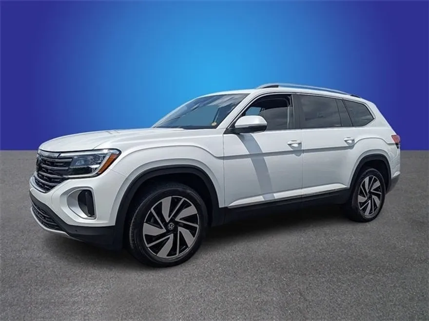2024 Volkswagen Atlas SEL photo 1