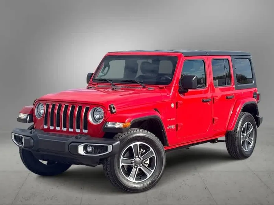 2023 Jeep Wrangler Sahara photo 1