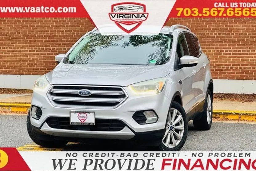 2017 Ford Escape Titanium photo 1