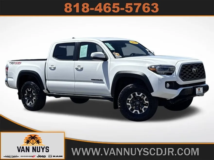 2023 Toyota Tacoma TRD Off-Road photo 1