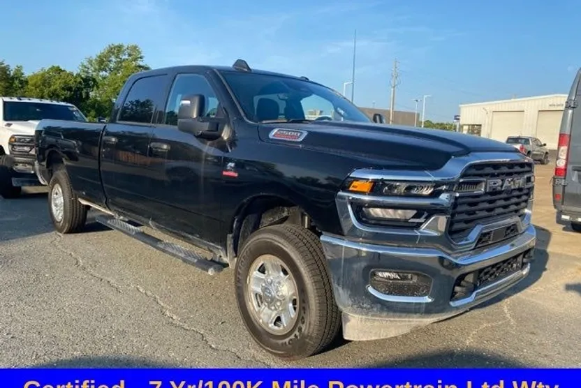 2025 Ram 2500 Tradesman photo 1