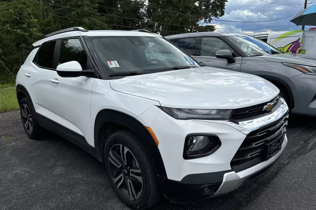 2023 Chevrolet Trailblazer LT photo 1