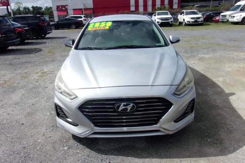 2018 Hyundai Sonata Sport photo 1