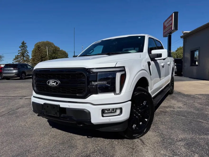 2024 Ford F-150 Lariat photo 1