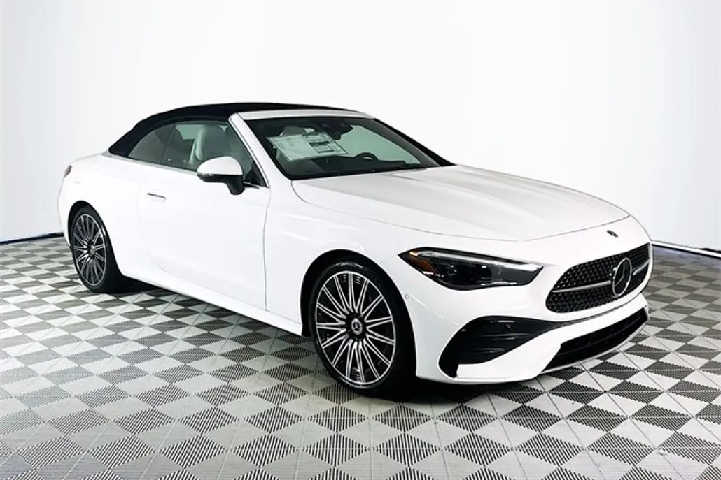 2026 Mercedes Benz CLE 300 4MATIC Cabriolet photo 1