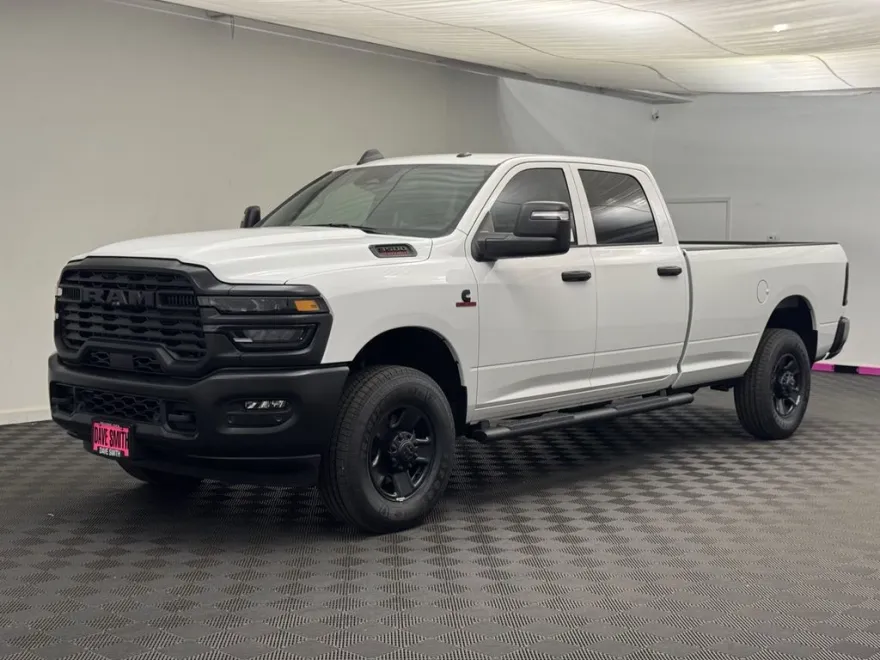 2025 Ram 3500 Tradesman photo 1