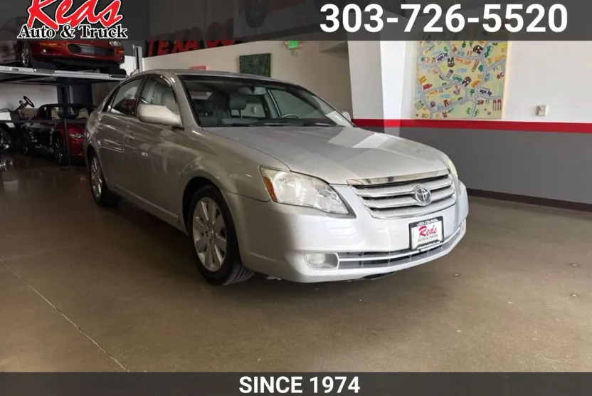 2006 Toyota Avalon XLS photo 1