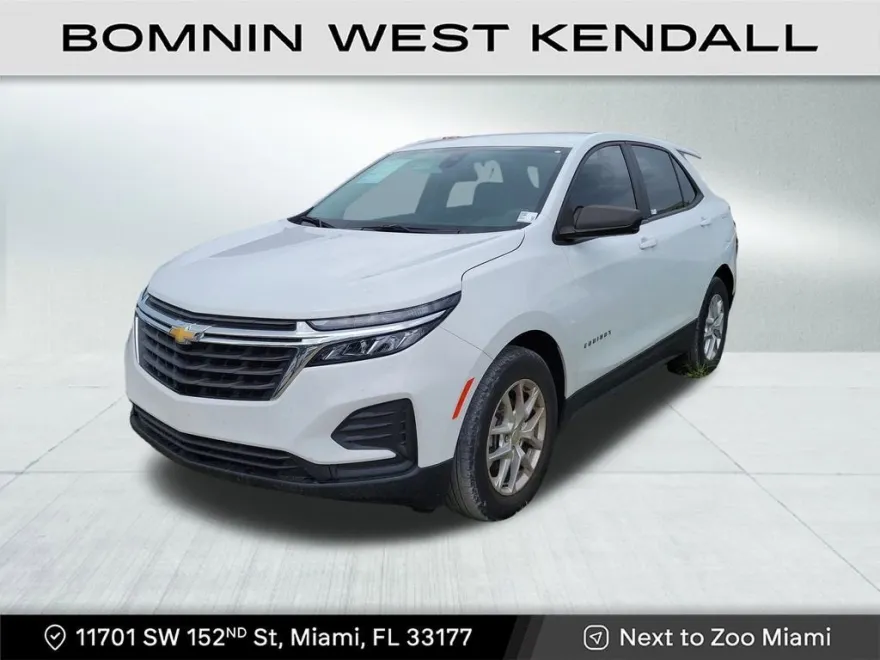 2022 Chevrolet Equinox LS photo 1