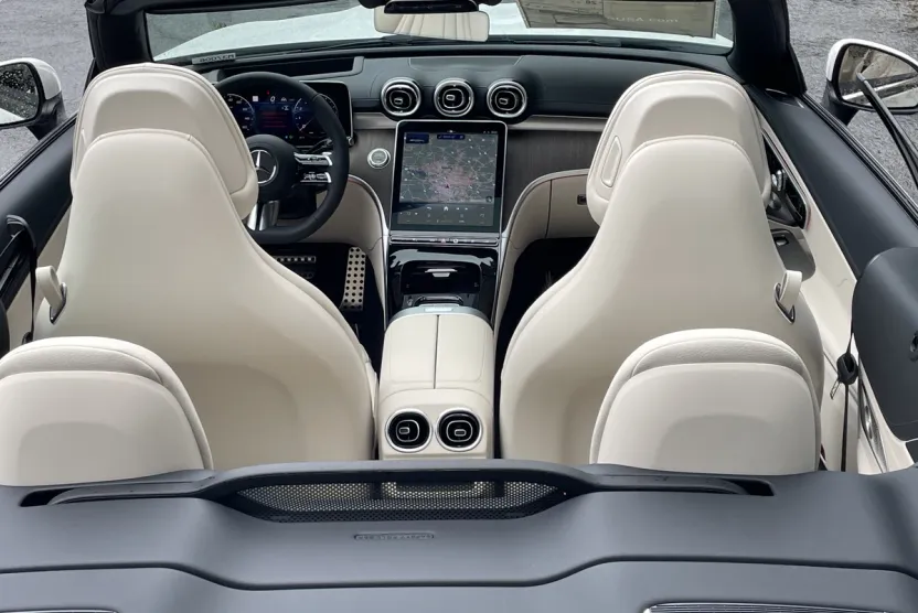 2026 Mercedes Benz CLE 300 4MATIC Cabriolet photo 1