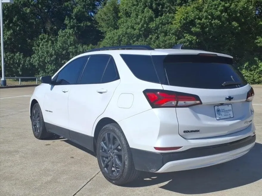 2024 Chevrolet Equinox RS photo 1