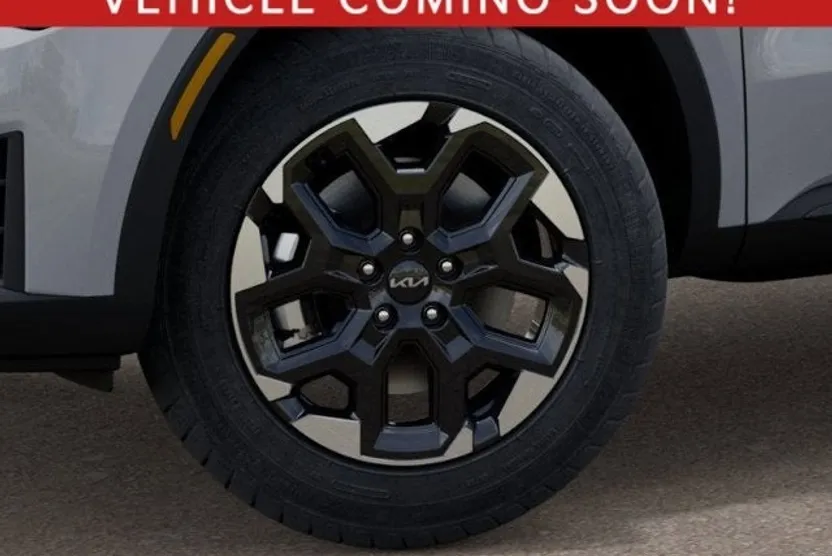 2026 Kia Sorento S photo 1