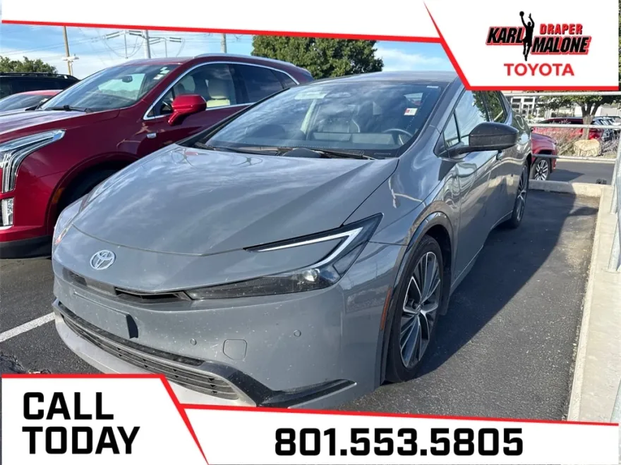 2024 Toyota Prius XLE photo 1