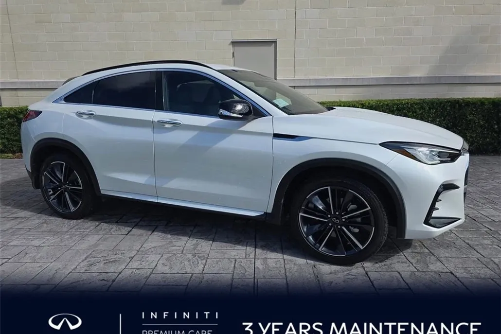 2025 Infiniti QX55 Luxe photo 1