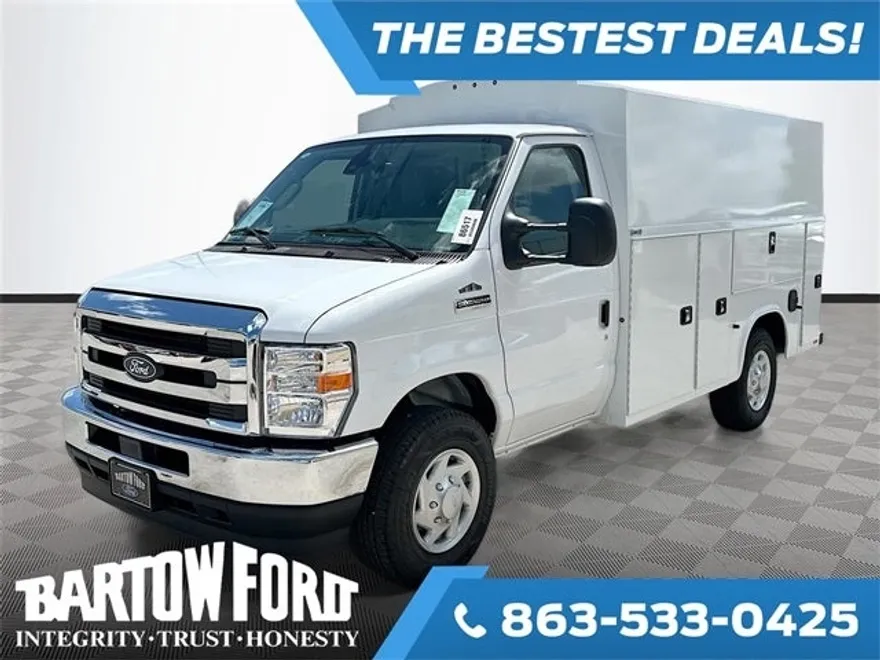 2026 Ford E-350 Base photo 1