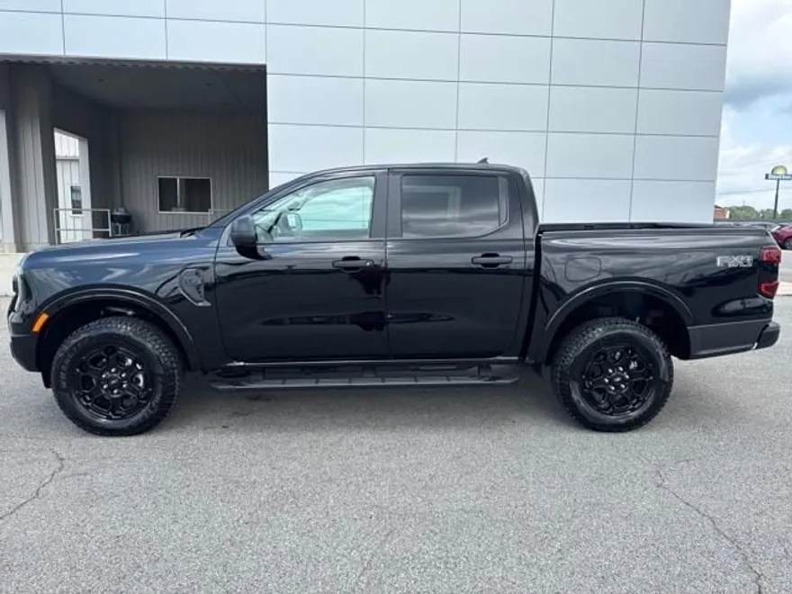 2025 Ford Ranger XLT photo 1