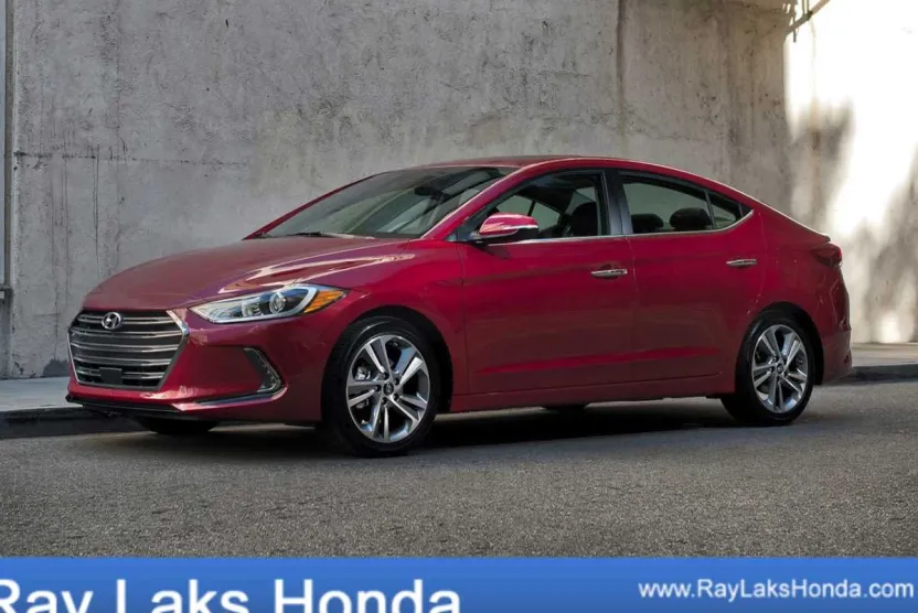 2017 Hyundai Elantra SE photo 1