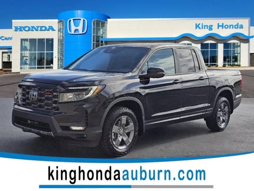 2025 Honda Ridgeline TrailSport photo 1