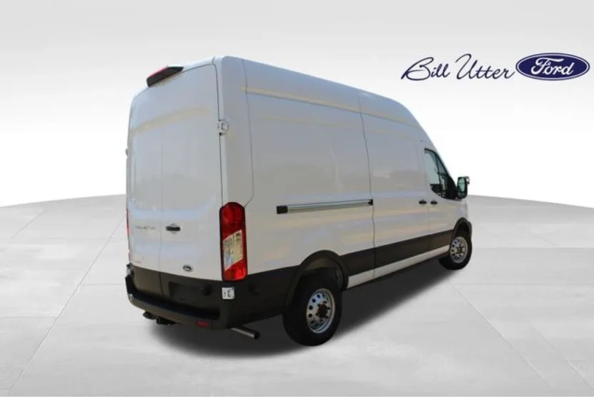 2025 Ford Transit photo 1