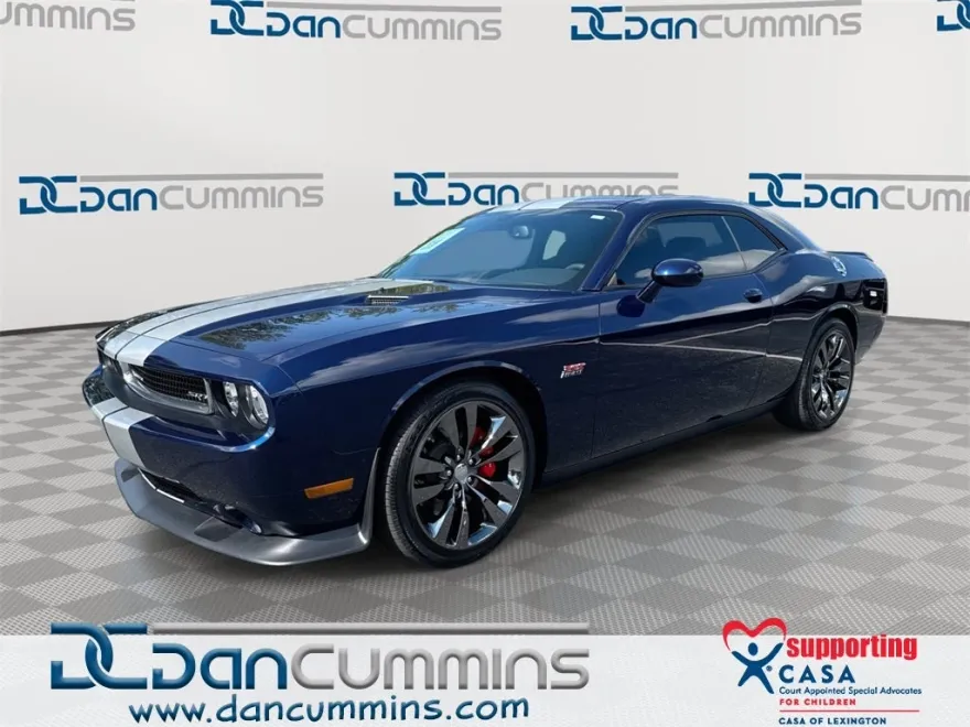 2013 Dodge Challenger SRT8 photo 1