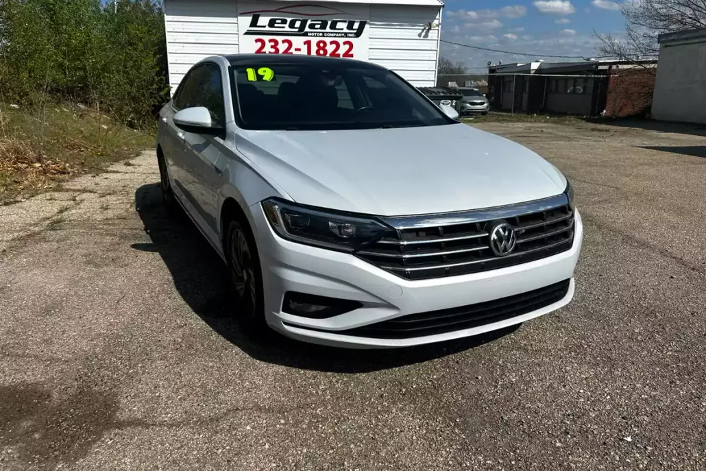 2019 Volkswagen Jetta SEL Premium photo 1