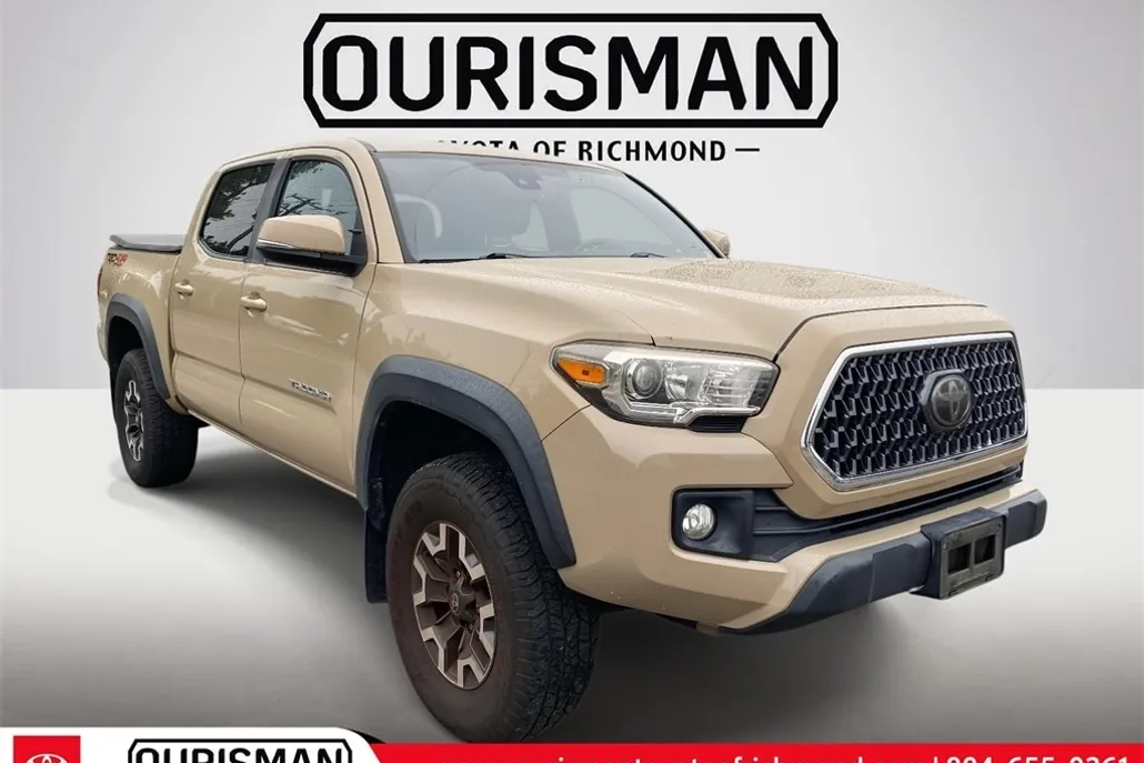 2018 Toyota Tacoma TRD Off-Road Double Cab photo 1