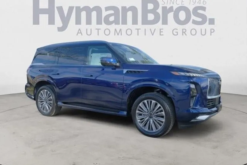 2025 Infiniti QX80 Luxe photo 1