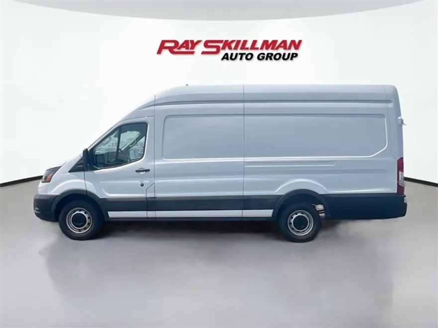 2023 Ford Transit photo 1