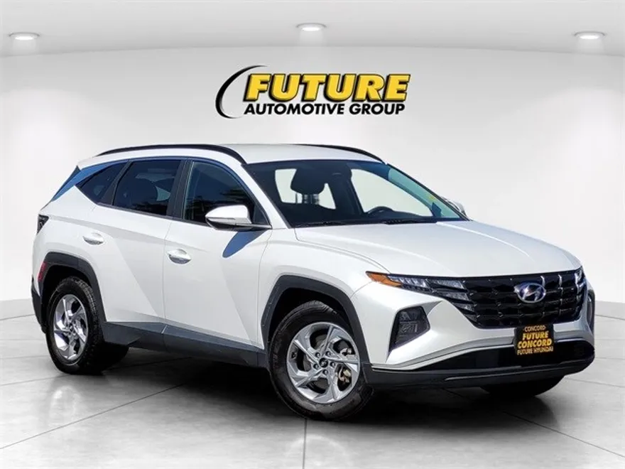 2022 Hyundai Tucson SEL photo 1