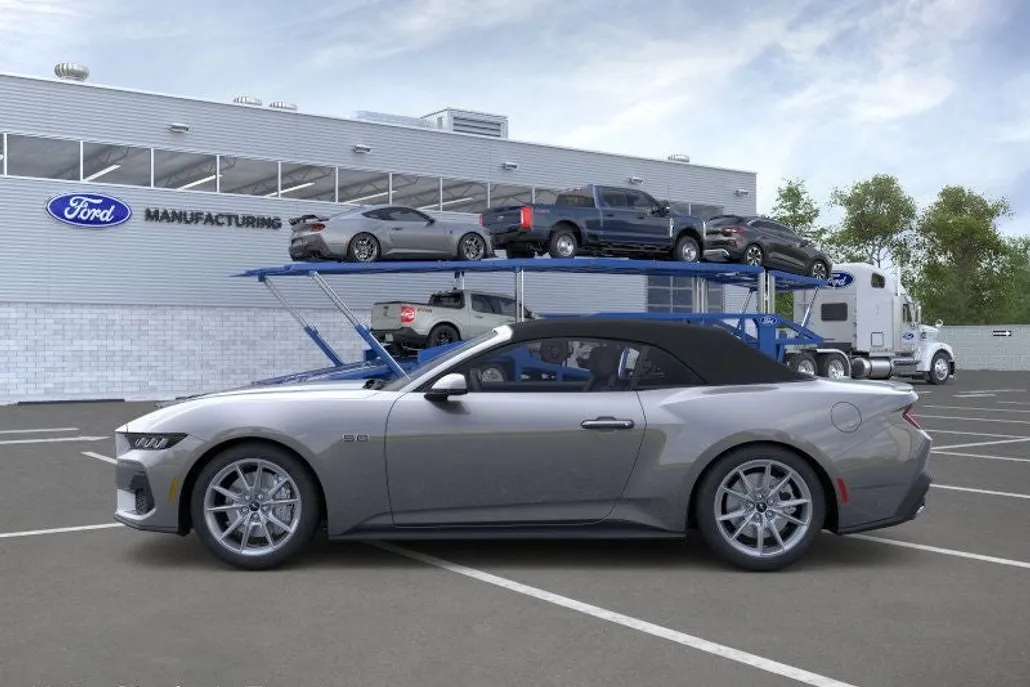 2025 Ford Mustang GT Premium Convertible photo 1