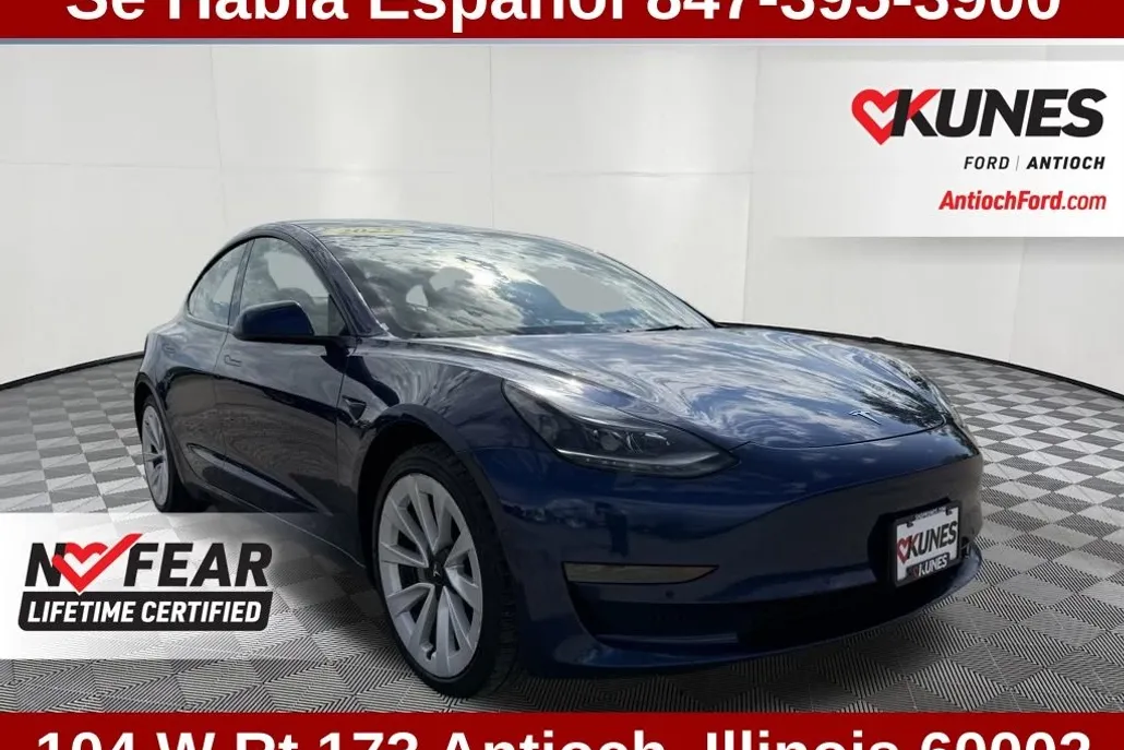 2022 Tesla Model 3 photo 1