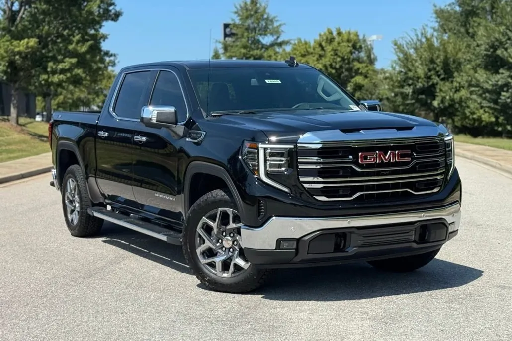 2026 Gmc Sierra 1500 SLT photo 1