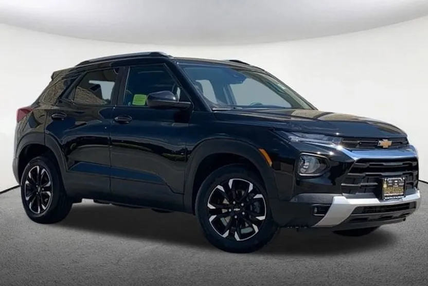 2023 Chevrolet Trailblazer LT photo 1