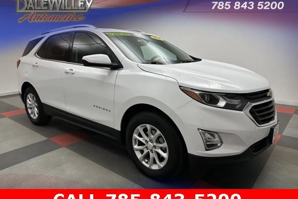 2020 Chevrolet Equinox LT photo 1